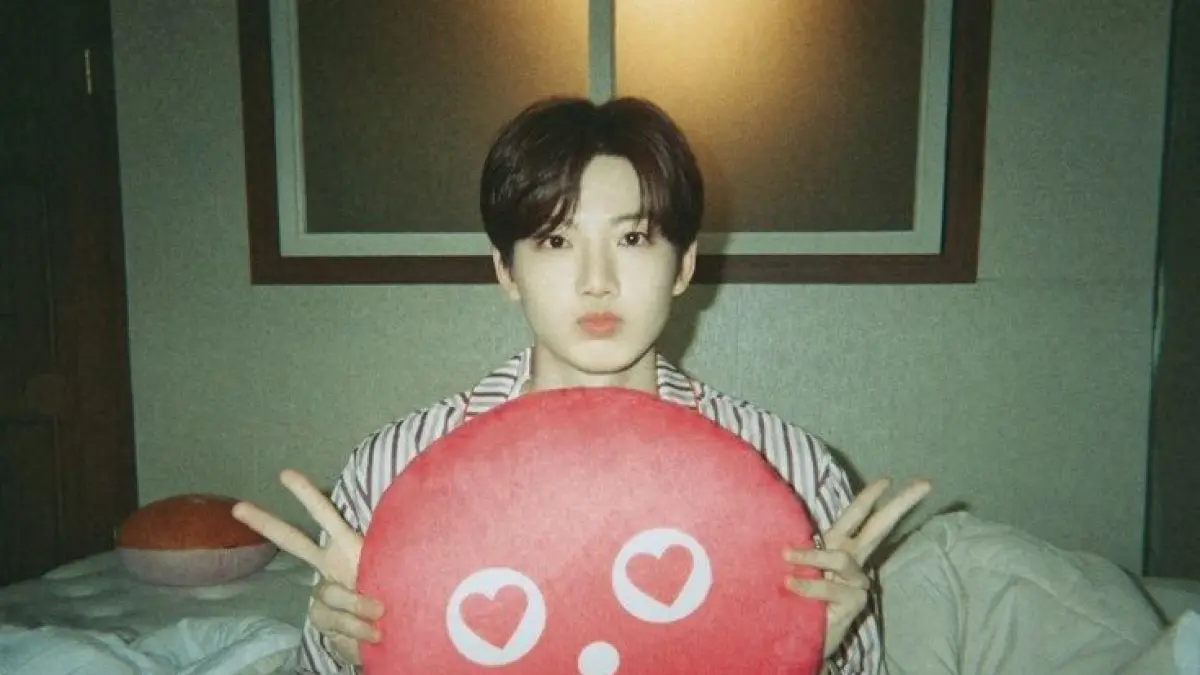 Junkyu TREASURE merayakan ulang tahun ke-26 pada 9 September 2026. Momen spesial tersebut diramaikan penggemar dengan berbagai ucapan dan perayaan di media sosial. (Pinterest)