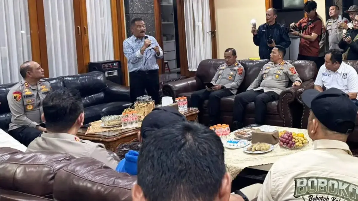 Persib mengajak Bobotoh memberikan dukungan dari rumah saat menghadapi Persija Jakarta di SUGBK, Jakarta, Sabtu (12/9/2026). (Persib)