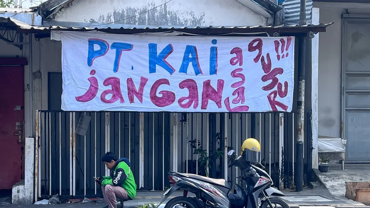 Warga Ledoksari  menilai proses penertiban berjalan terlalu cepat. (M. Ihsan/solobalapan.com)