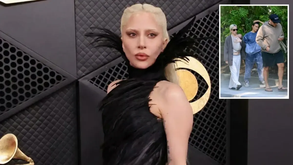 Kabar bahagia dari dunia hiburan hollywood! Lady Gaga dan tunangannya Michael Polansky dikabarkan telah dikaruniai anak pertama. Lengkapi babak baru hidup sang megabintang.