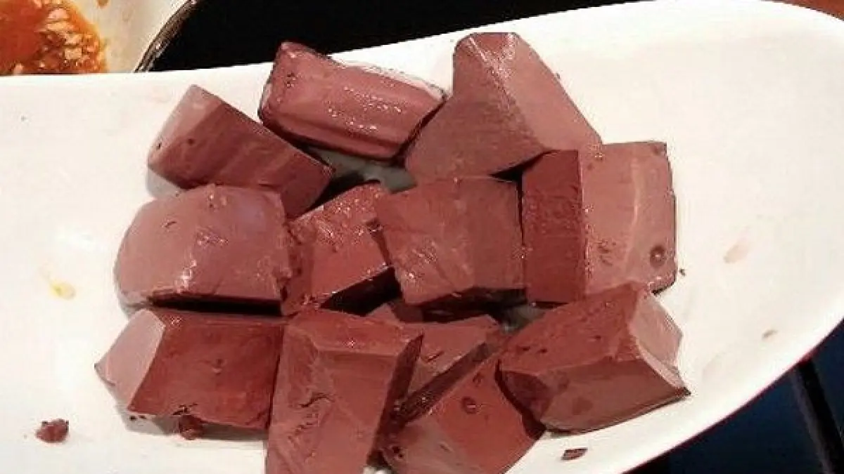 Dideh, olahan darah yang kini mulai jarang ditemui di warung dan angkringan.(Nusantara Food)