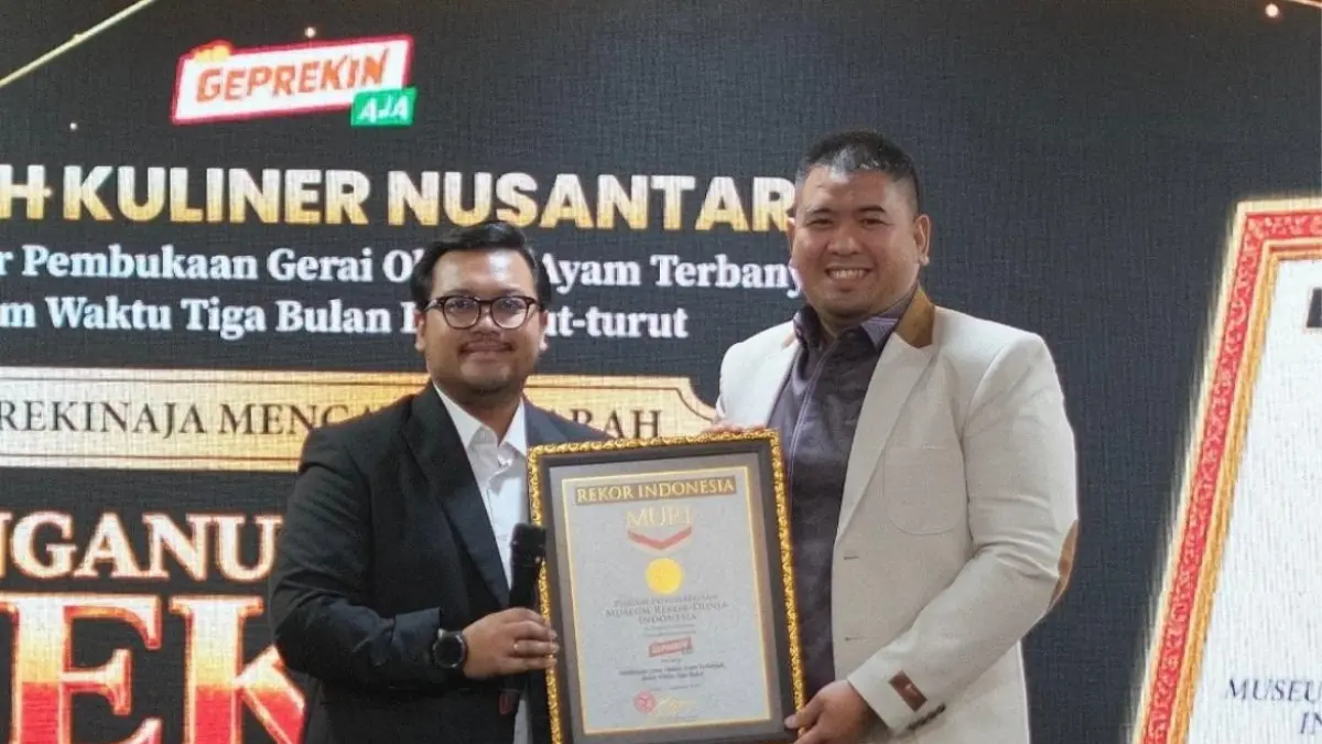 Geprekin Aja mencatat rekor MURI setelah membuka 300 gerai olahan ayam dalam waktu tiga bulan, periode Mei hingga Juli 2026.(zenwiill/Instagram)