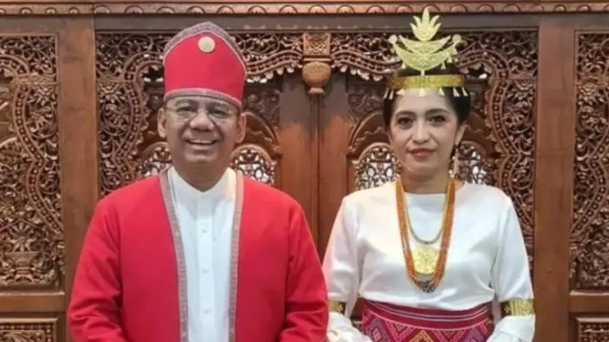 Menkeu Suahasil Nazara dan Istrinya Christina Pusporini Messakh.