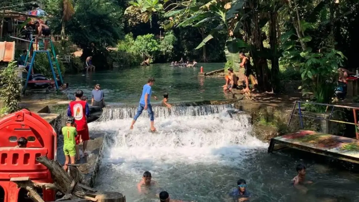 Aliran Kali Odo di Desa Gedangan, Tuntang, Kabupaten Semarang, justru mengalir saat musim kemarau.(_dapiitroyn)
