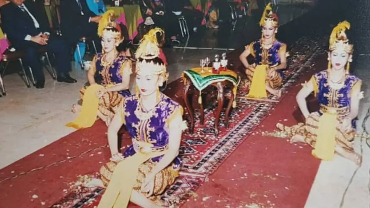 Tari Srimpi Sangupati (DOK: instagram @bambangsujarwanto)