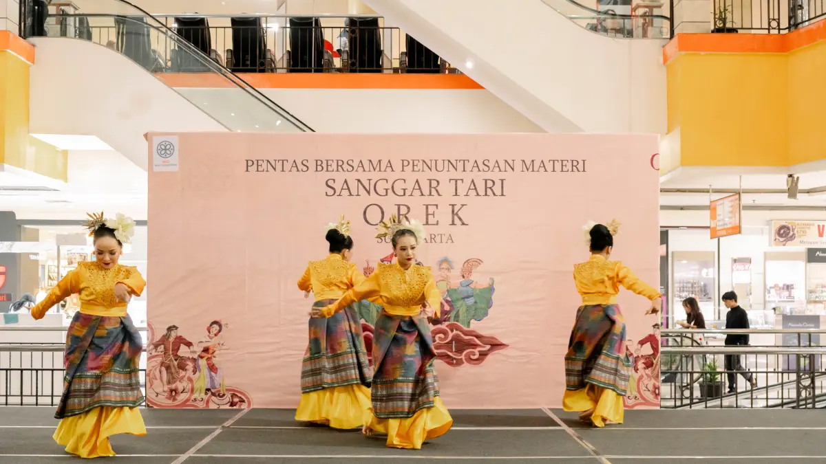 Pentas Penuntasan Materi Sanggar Tari Orek(Dok. Pribadi)