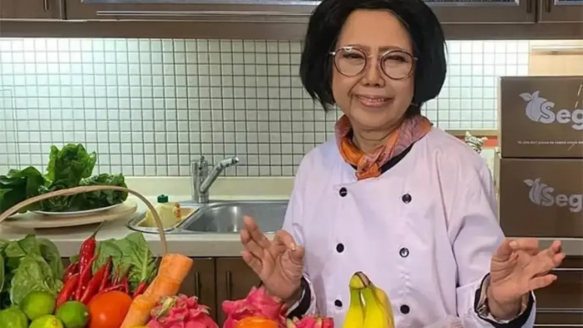 Program acara memasak Aroma yang dipandu Sisca Soewitomo pernah menjadi favorit penonton di Sabtu pagi sejak 1996 hingga 2008.