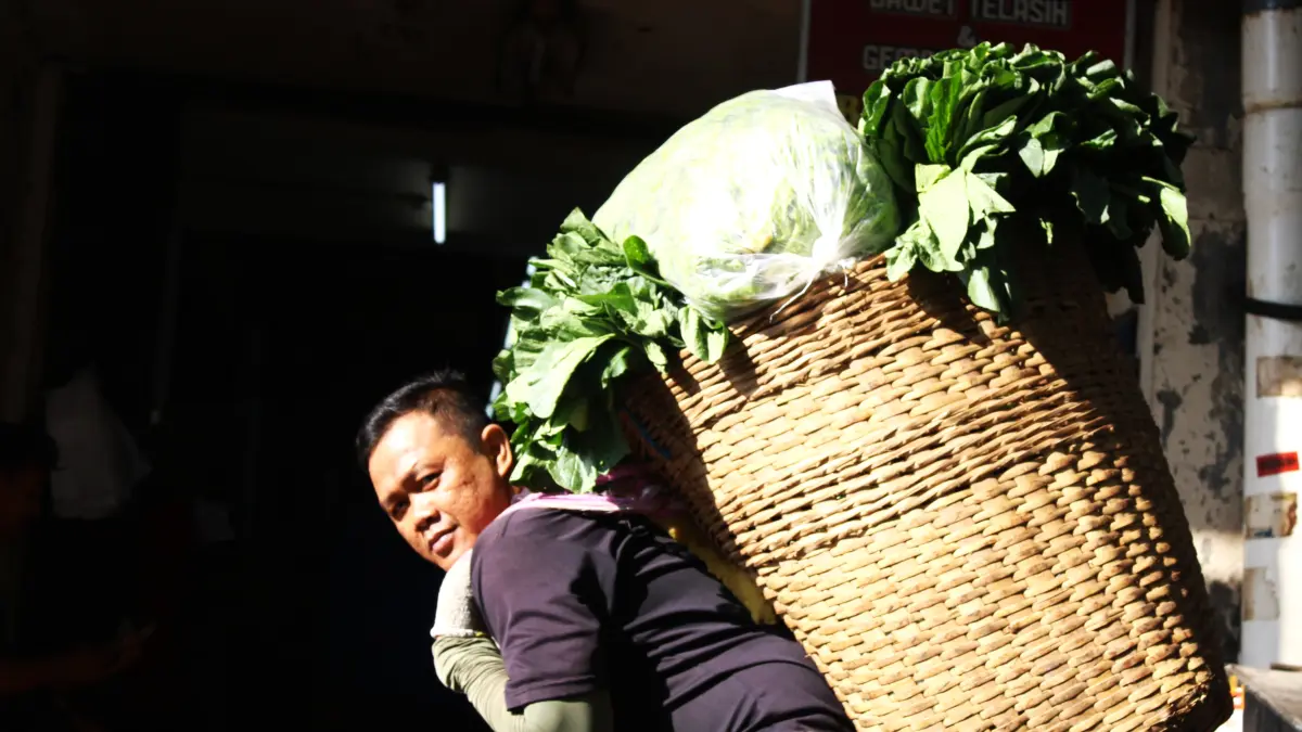 Pak Narwan, Kuli Panggul Pasar Gede Solo (Dok.Nurul Fadila)