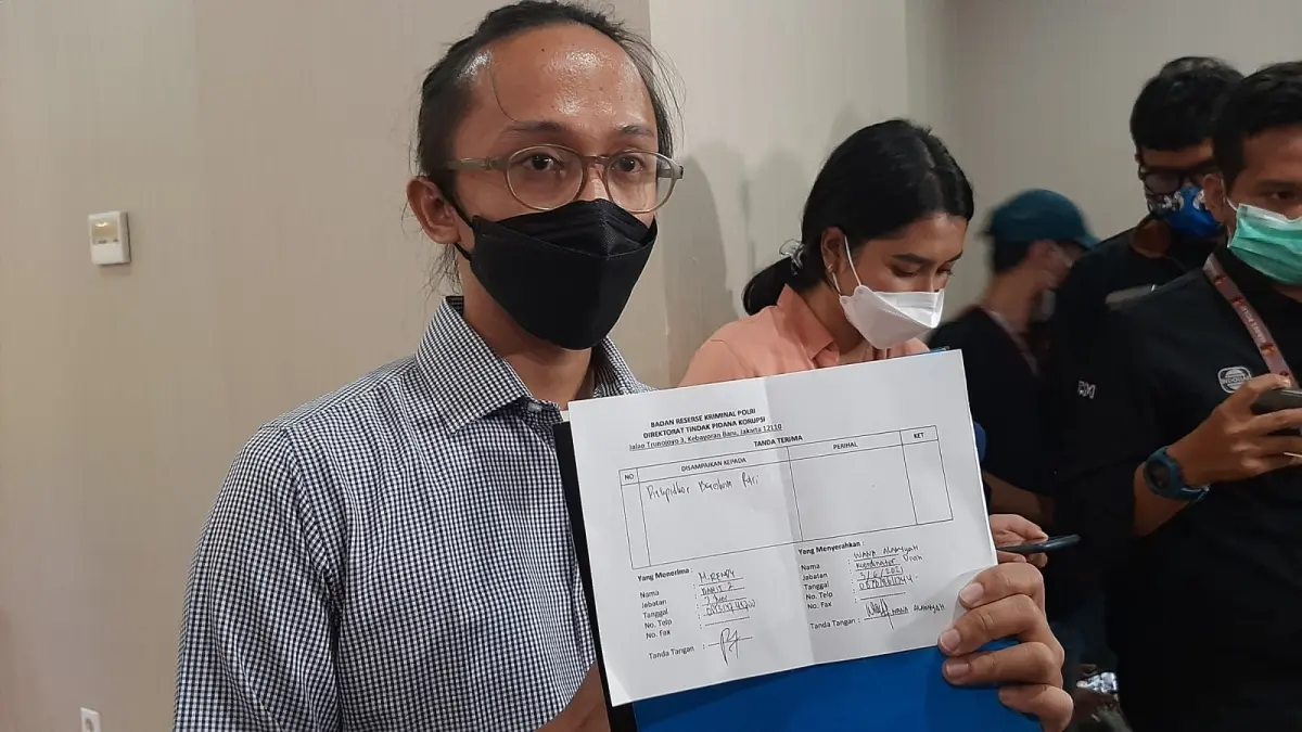 Divisi Investigasi ICW Wana Alamsyah di Bareskrim Polri. (Sabik)).