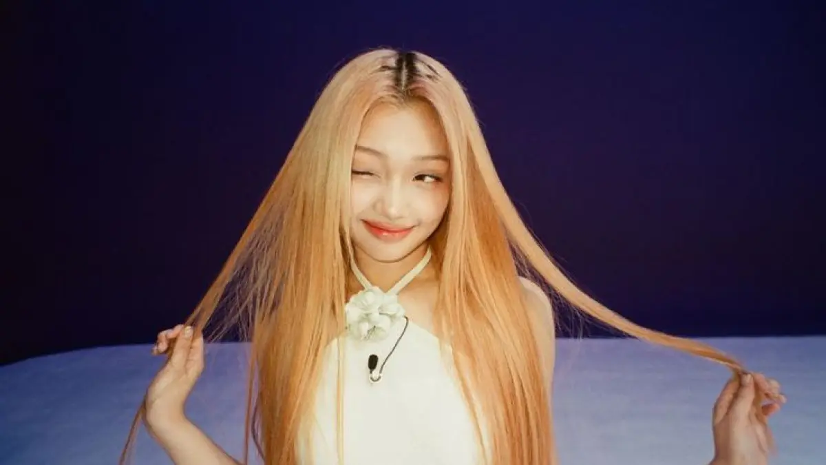 Gehlee Dangca memiliki perjalanan unik dari dunia pageant hingga menjadi idol K-pop bersama UNIS. Ia juga mengaku masih menyimpan mimpi untuk mengikuti Miss Universe. (Pinterest)