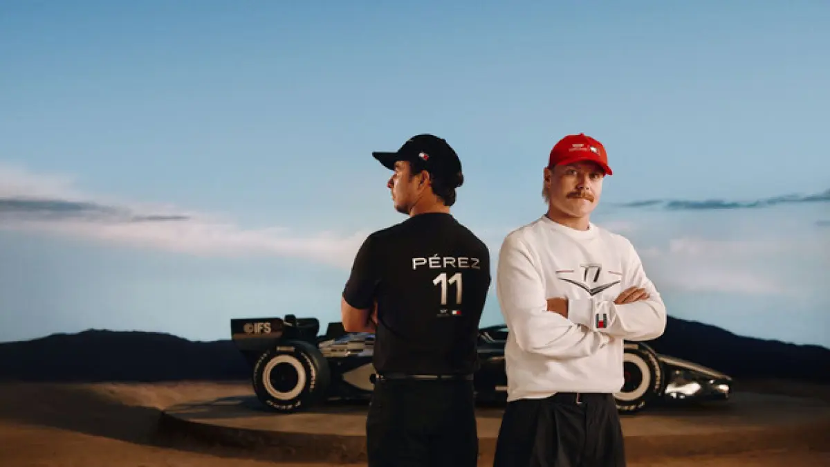 Tommy Hilfiger dalam kolaborasinya dengan Cadillac Formula 1.
