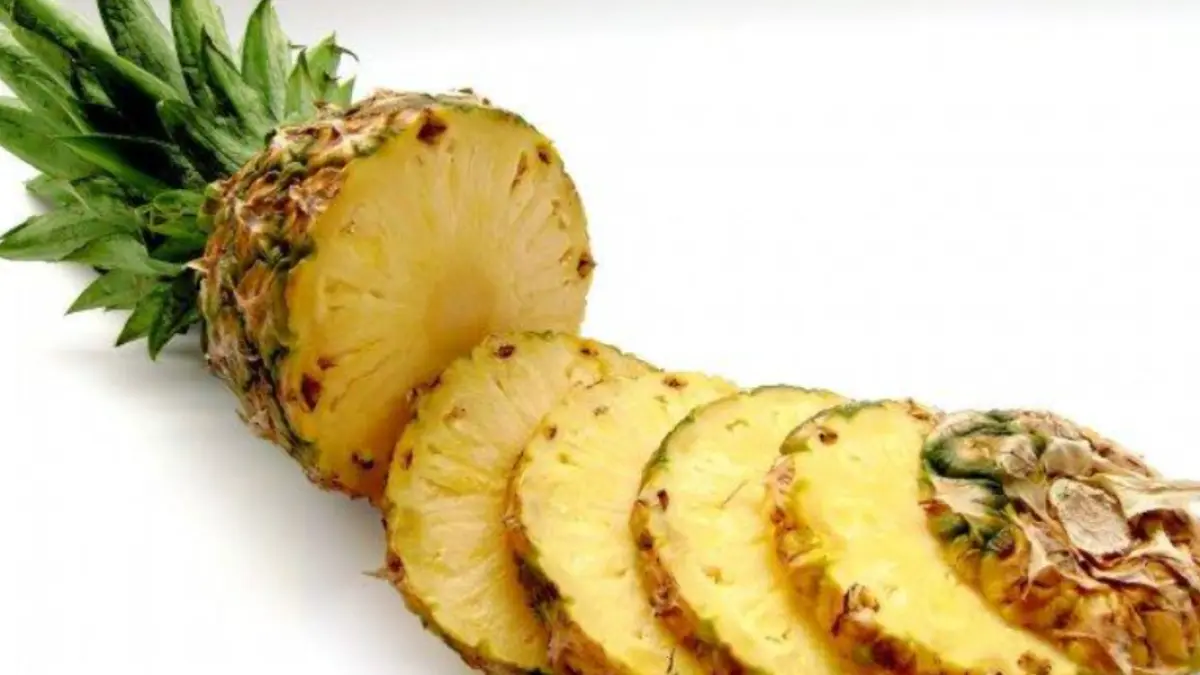 Buah nanas,dapat menaikkan gula darah.(Google).