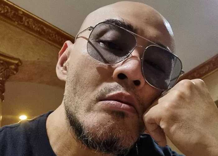 Deddy corbuzier.