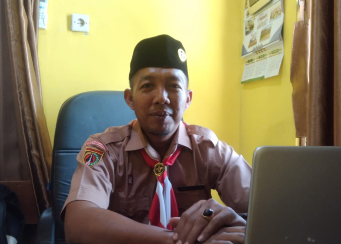 Widodo, Kepala SMKN 1 Sale.