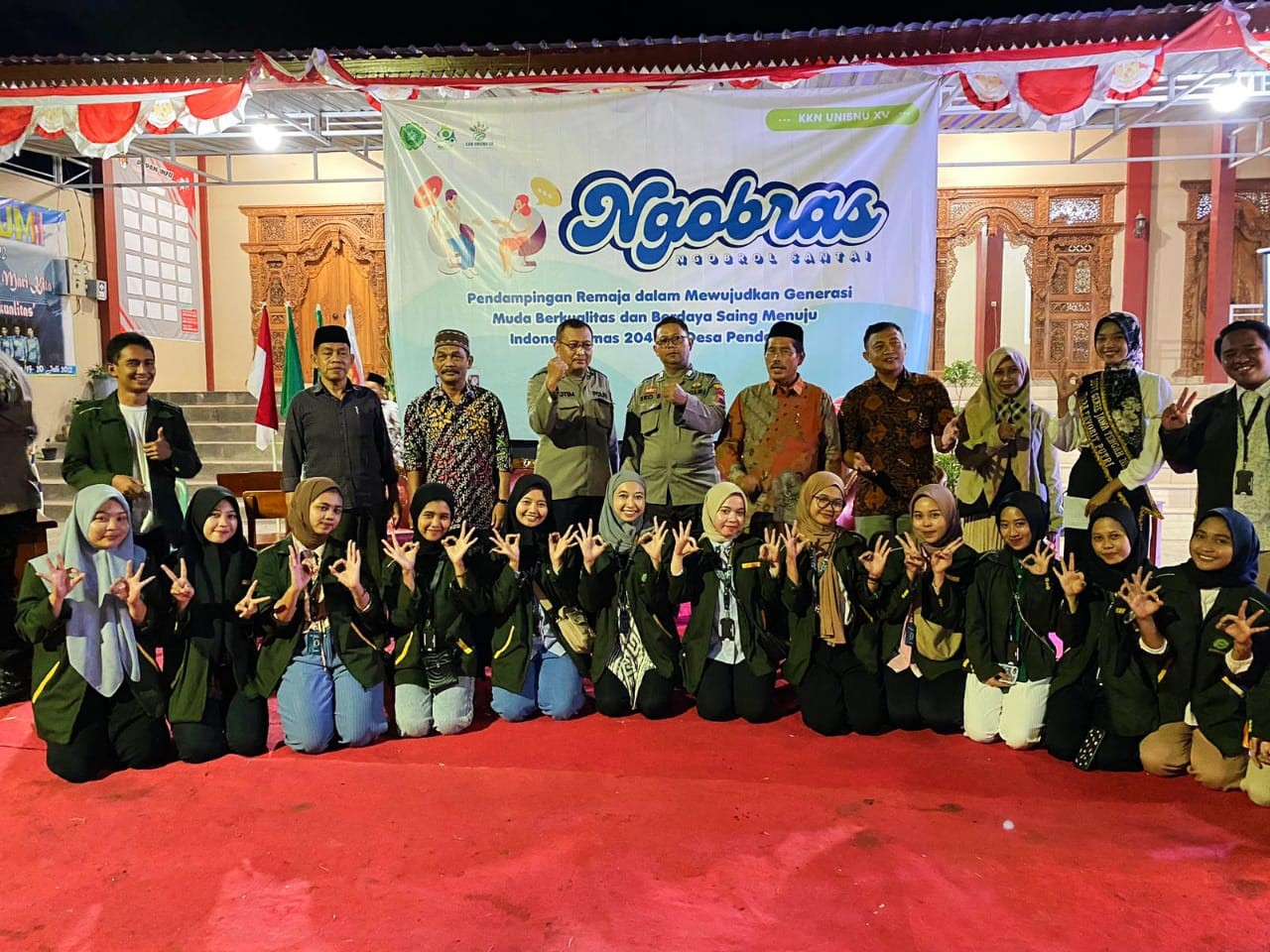 Kelompok Kuliah Kerja Nyata (KKN) Universitas Islam Nahdlatul Ulama (Unisnu) Jepara Angkatan XV Desa Pendem melaksanakan program ngobras (ngobrol santai) pada Jumat (11/8) lalu.