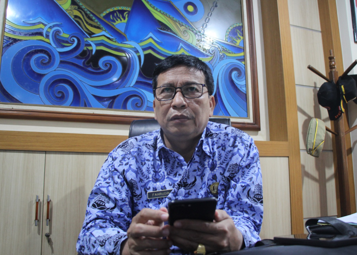 Fahrudin, Sekretaris Daerah (Sekda) Rembang  sekaligus Ketua Tim Anggaran Pemerintah Daerah siap blak-blakan terkait kondisi APBD Rembang baru-baru ini.