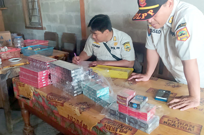 DISITA: Salah satu toko di Desa Ngampel, Blora kedapatan menjual rokok ilegal.