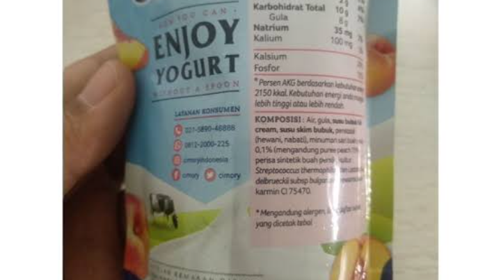 Merek Yogurt Berbahan Karmin