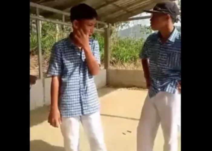 Cuplikan perundungan oleh Siswa SMP di Kabupaten Cilacap.