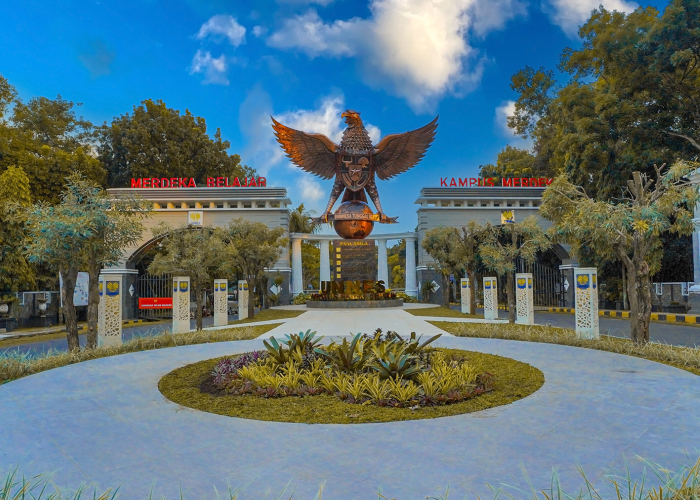 Kampus Unnes Semarang.