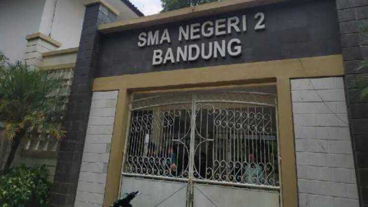 Gedung Sekolah SMAN 2 Bandung