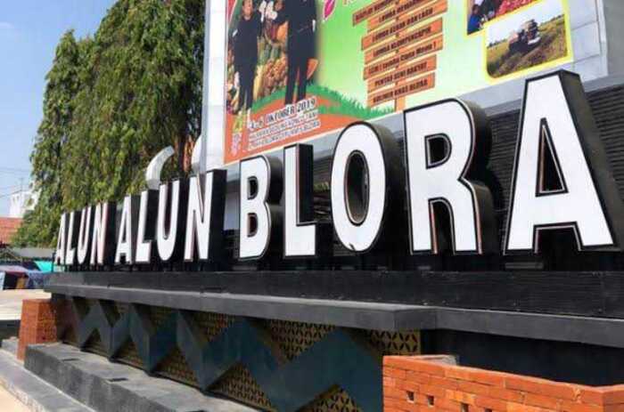 Alun-Alum Blora