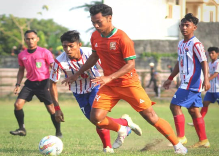 MENANG: Tim PSIR Rembang  berhasil menang 2-1 kala menjamu tim Safin Pati dalam lanjutan Liga 3 Jawa Tengah pada Minggu (19/11) sore.