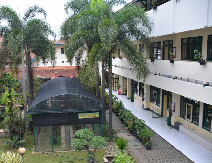 Gedung SMAN 3 Bandung