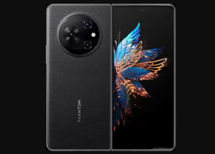 Tecno Phantom V Fold.