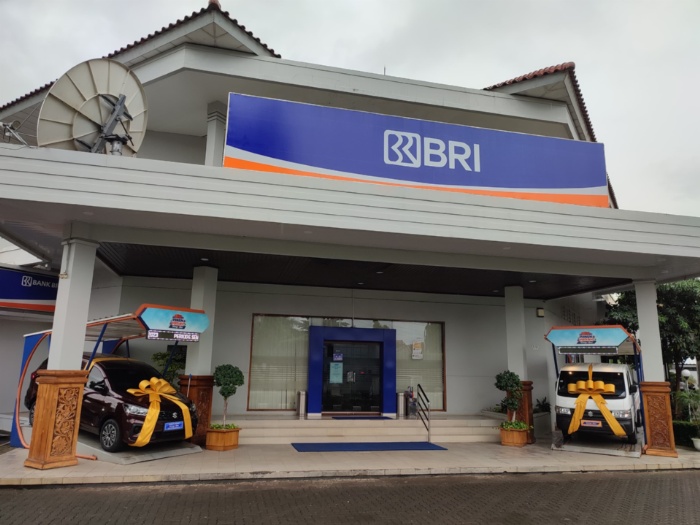 KANTOR: BRI Cabang Jepara, Jawa Tengah.