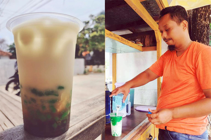 PELEPAS DAHAGA: Penjual es cendol durian melayani pembeli di kedai miliknya pinggir Jalan Pemuda, Rembang-Blora.