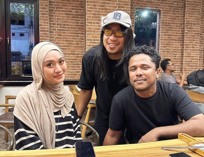 Momen Pertemuan pertama Mamat Alkatiri dan Nafhafirah bersama Praz Teguh.
