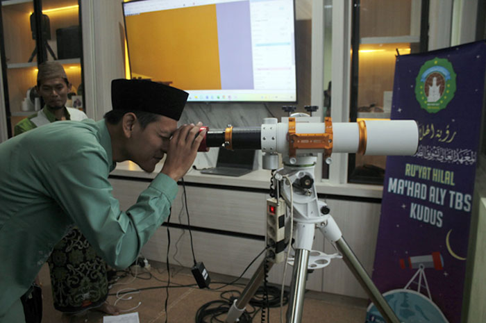 MEMANTAU: Tim Falak Ma