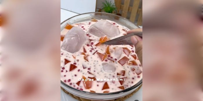 MANIS DAN CREAMY: Es Jelly Mutiara yang bikinnya gampang dan antiribet. Rasanya manis, gurih, dan creamy. Cocok untuk menu berbuka dan ide jualan.