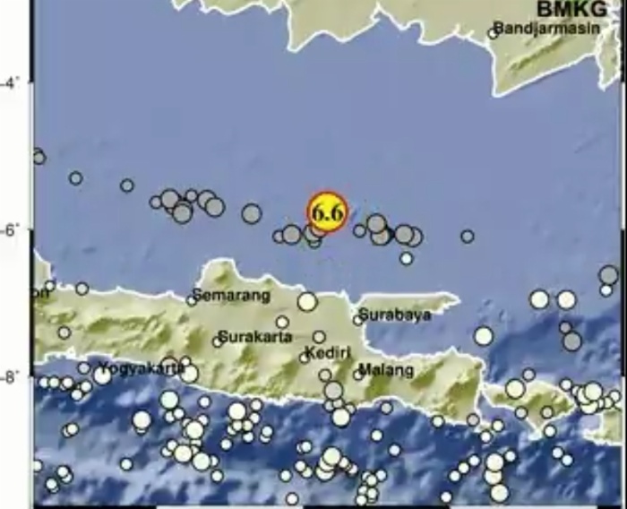 Gempa bumi susulan ke tiga kali di Tuban Jatim, Jumat (22/3).