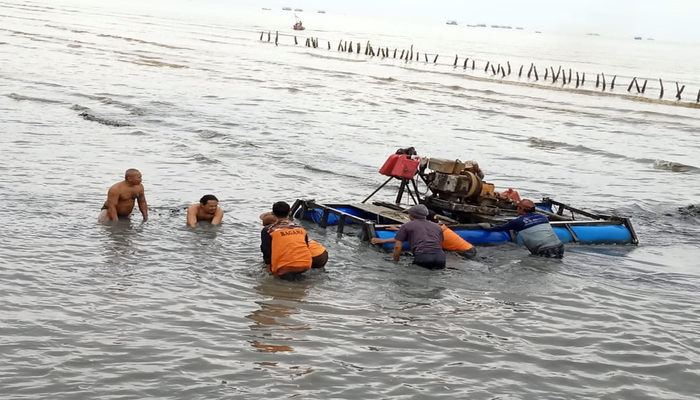 KEBANJIRAN: Area persawahan di Desa Karangrowo, Jakenan dipenuhi banjir belum lama ini.