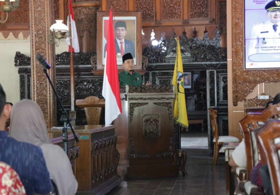 DORONG: Ketua DPRD Kabupaten Jepara Haizul Ma