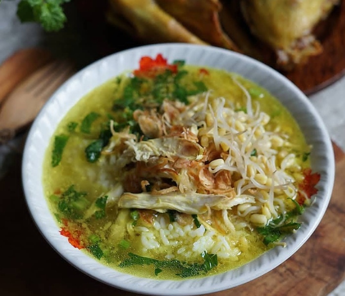 Soto kemiri khas Pati.