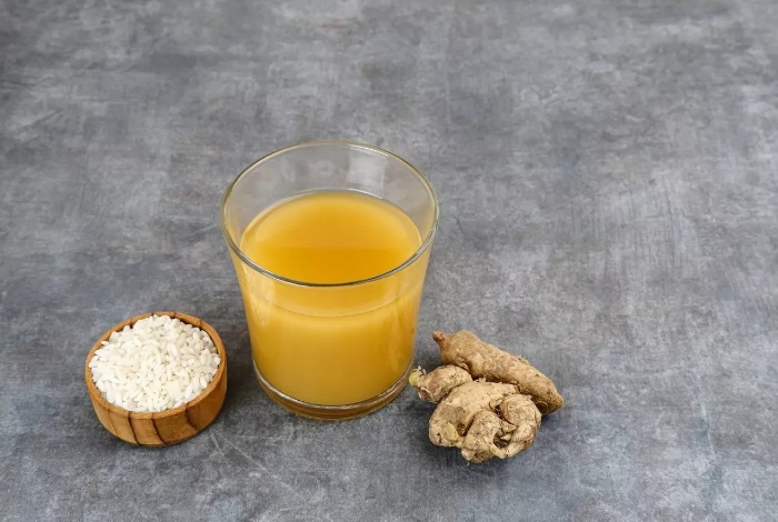 Jamu Beras Kencur dan Manfaatnya Bagi Kesehatan.