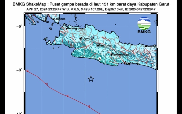 GEMPA BUMI magnitudo (M) 6,5 mengguncang Kabupaten Garut, Jawa Barat, Sabtu (27/4).