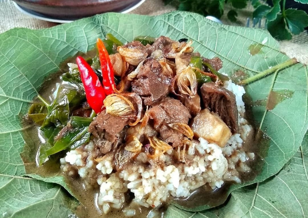 Nasi Pindang (Sego Pindang) Khas Kudus.