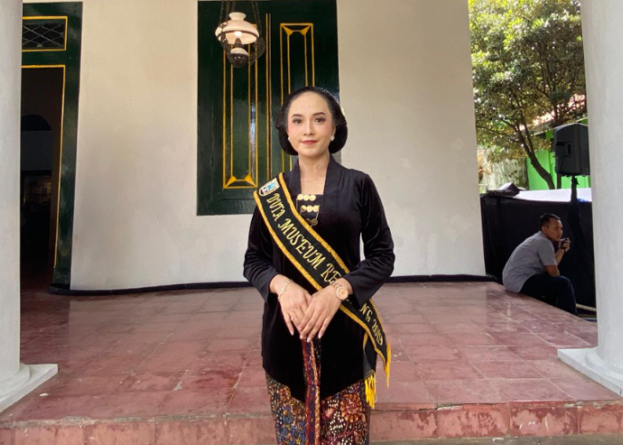 Ria Mustaqim.