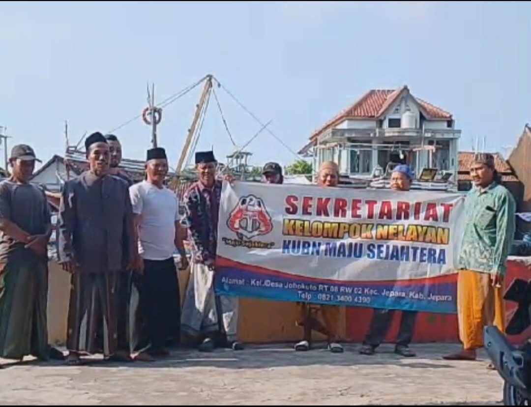 Kelompok nelayan di Jepara kompak dukung Irjen Ahmad Luthfi di Pilgub Jateng 2024.