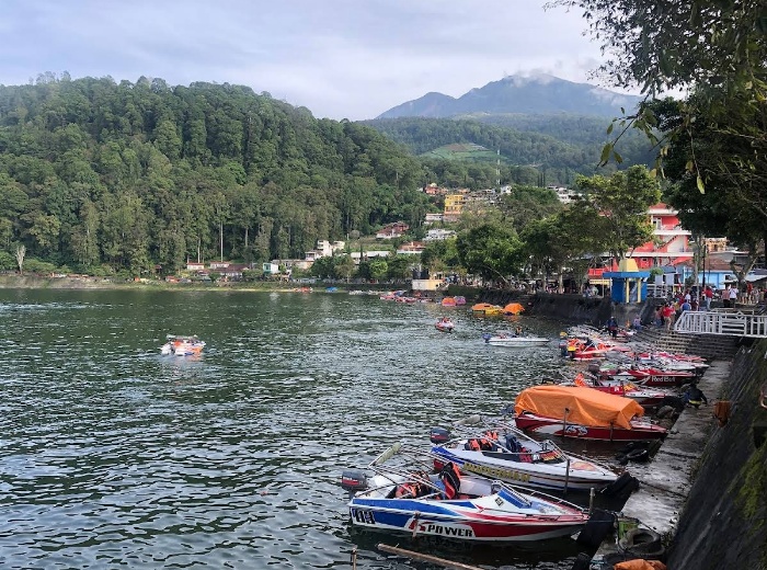 Wisata Telaga Sarangan.