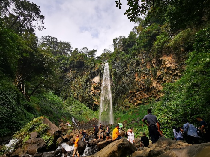 Wisata Air Terjun Grojogan Sewu.