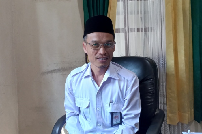 JELASKAN: Kepala seksi pendidikan diniyah dan pondok pesantren (PD Pontren) Purwadi jelaskan fenomena penolakan izin pondok pesantren, Selasa (21/5).