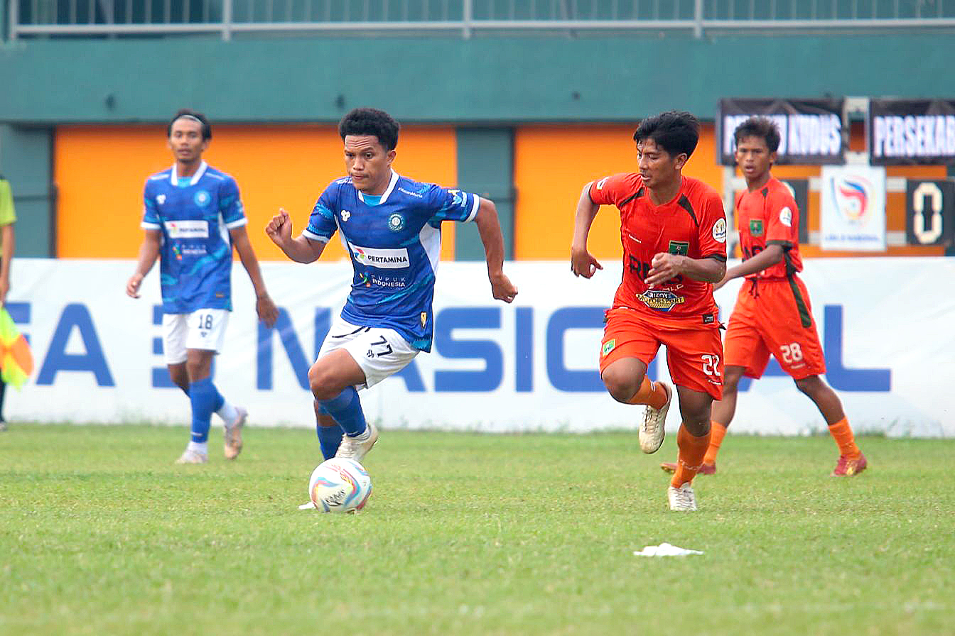TINGGAL SELANGKAH: Laga Persiku versus Persekabpas Pasuruan di babak 16 besar.