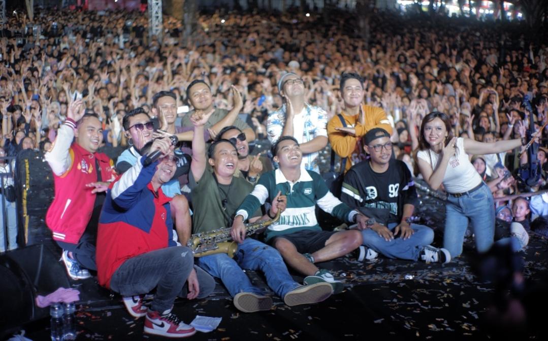 SUKSES: Even Fantastica 2024 sukses digelar di Jepara dengan menyuguhkan penampilan sejumlah artis papan atas dan dihadiri sepuluh ribu penonton.