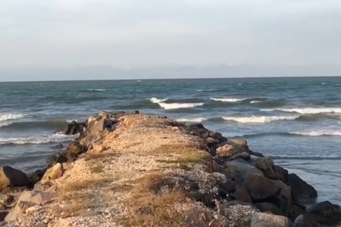 View Pantai Watu Gajah di Rembang mirip lokasi syuting Drakor Goblin.