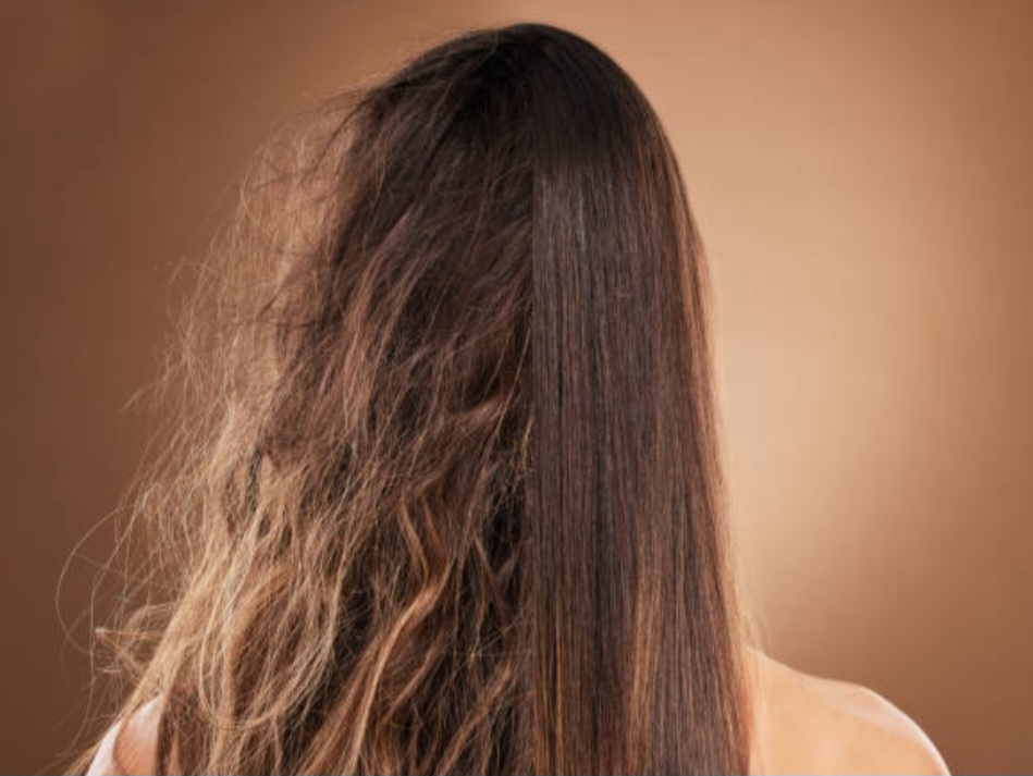 source: istockphoto/Ilustrasi tampilan rambut kusut menjadi lurus setelah keratin treatment